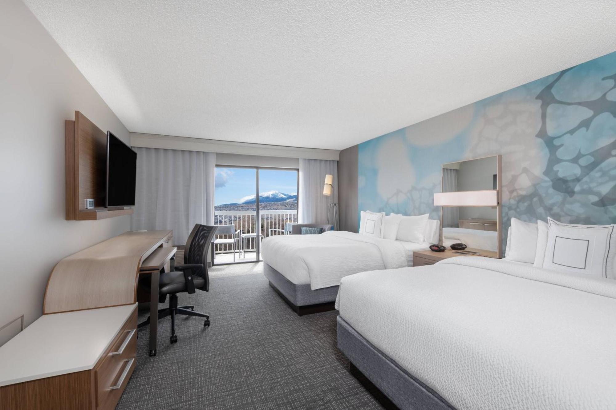 Courtyard By Marriott Reno Hotel Exterior foto
