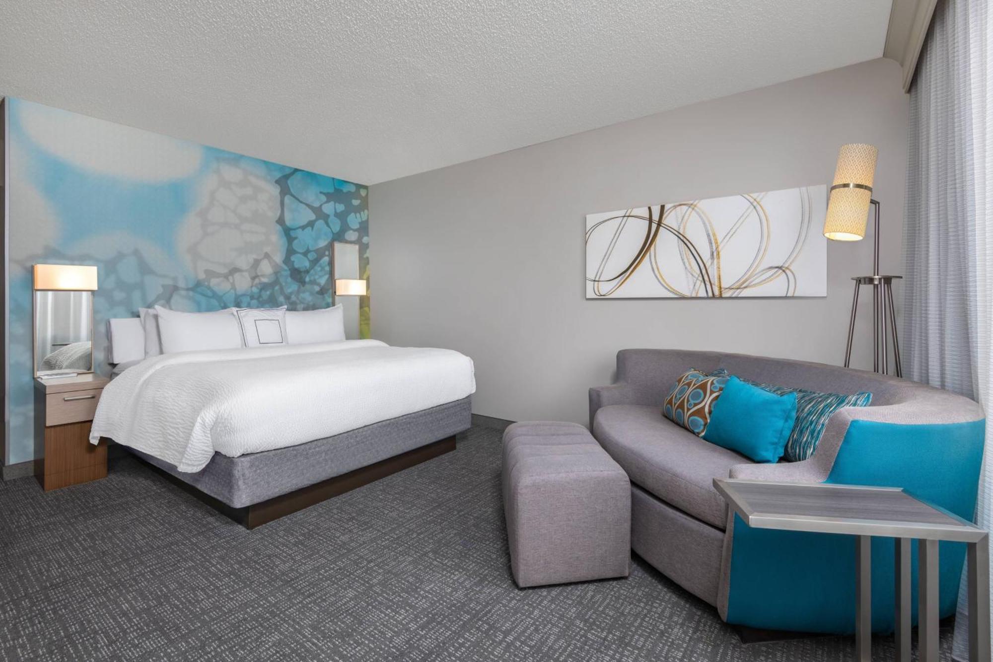 Courtyard By Marriott Reno Hotel Exterior foto